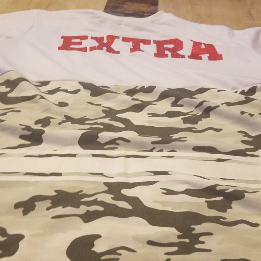 shirt - Picture 2 of 2